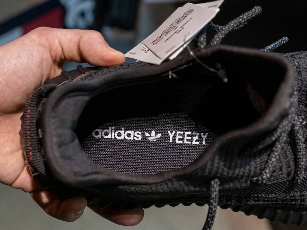 YEEZY